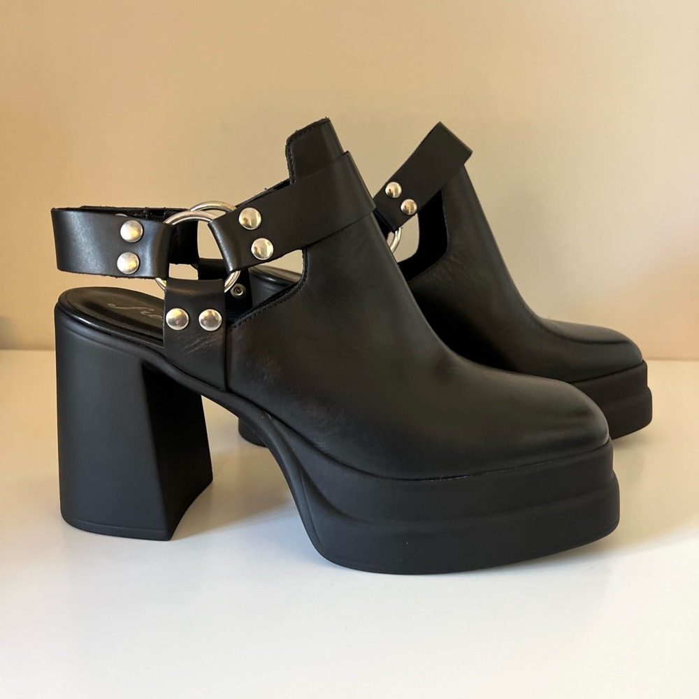 🆕FREE PEOPLE Hybrid Harness Boots Black Leather-Size 8.5 - Picture 10 of 17